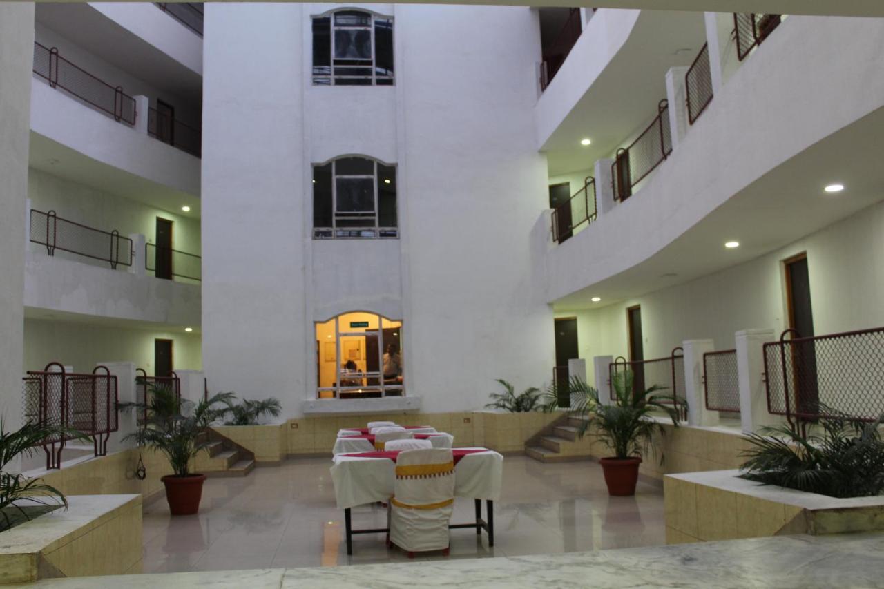 Hotel Pooja International Davanagere Exterior foto